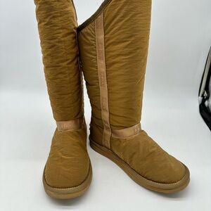 Australia Luxe Collective Nuevo Gold Quilted Shearling Boots NWT US 7 | EU 38